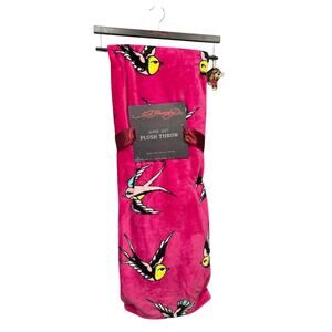 Ed Hardy Plush Blanket Fuschia Pink With Colorful Tattoo Style Swallow Birds NWT